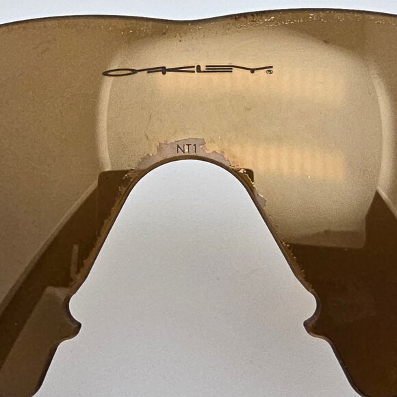 Oakley 06-937 Pro M Frame Metallic Sand Frame Gold Iridium Sweep Lens Sunglasses - Picture 13 of 16